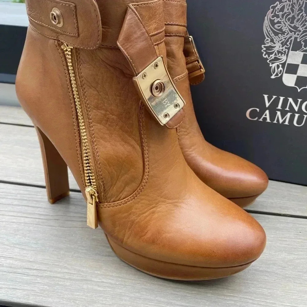 🤎💛🧡Vince Camuto Ankle Boots🤎🧡💛